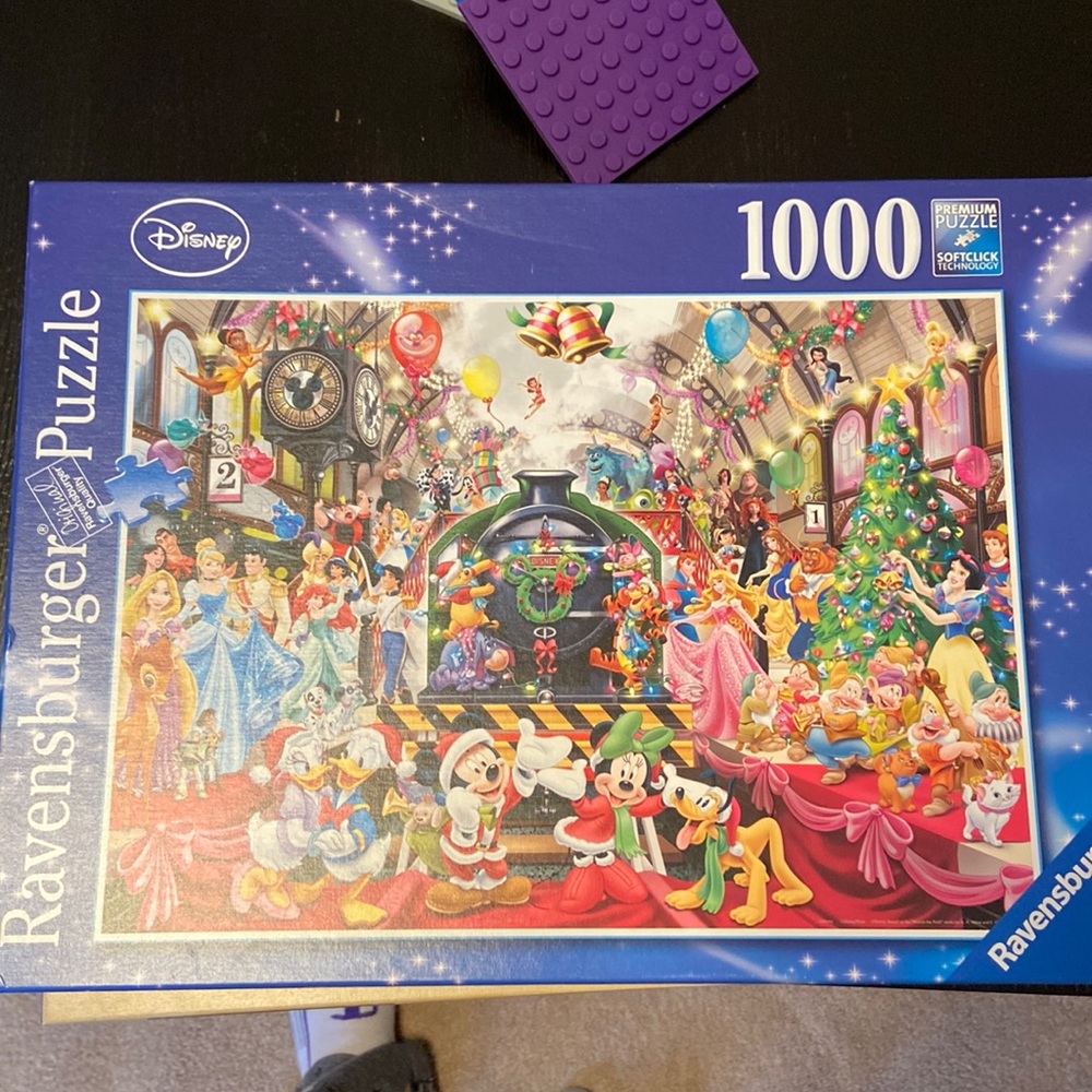 Ravensburger Puzzle.  Disney.   1000 piece